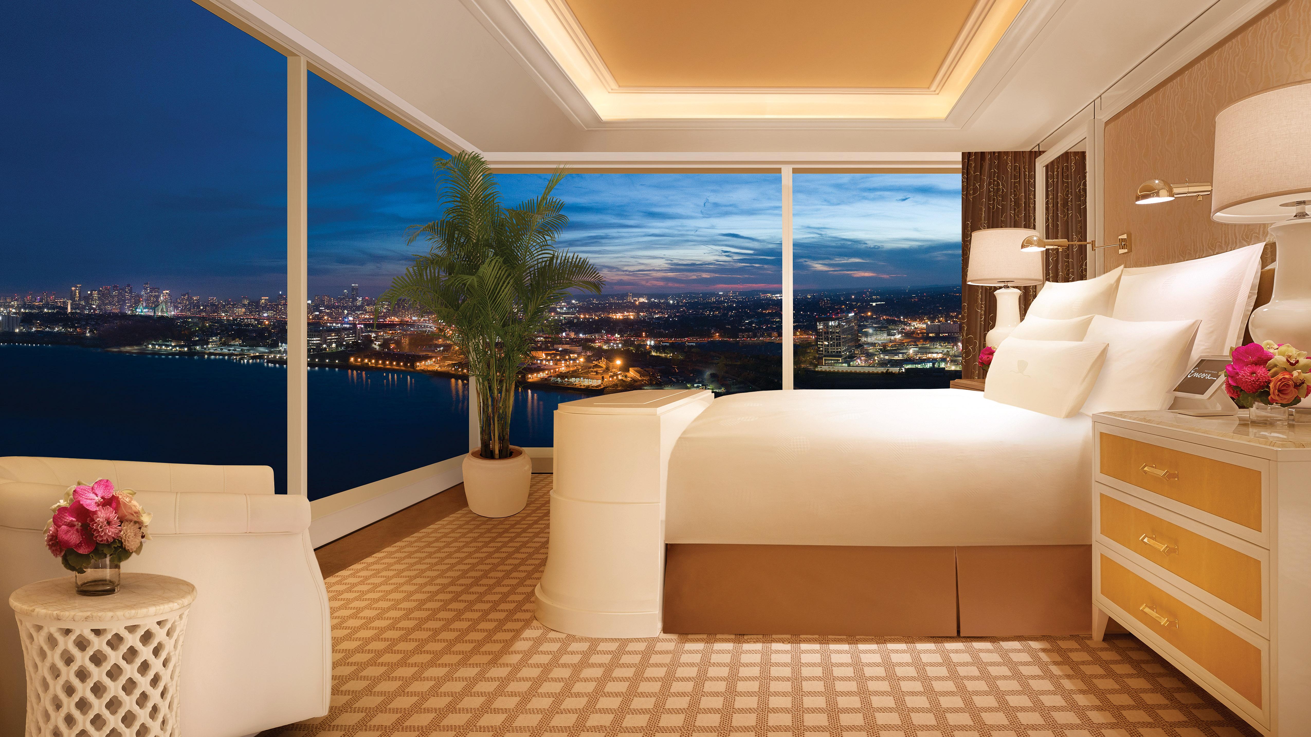 Encore Boston Harbor Everett Exteriör bild A bedroom in the hotel