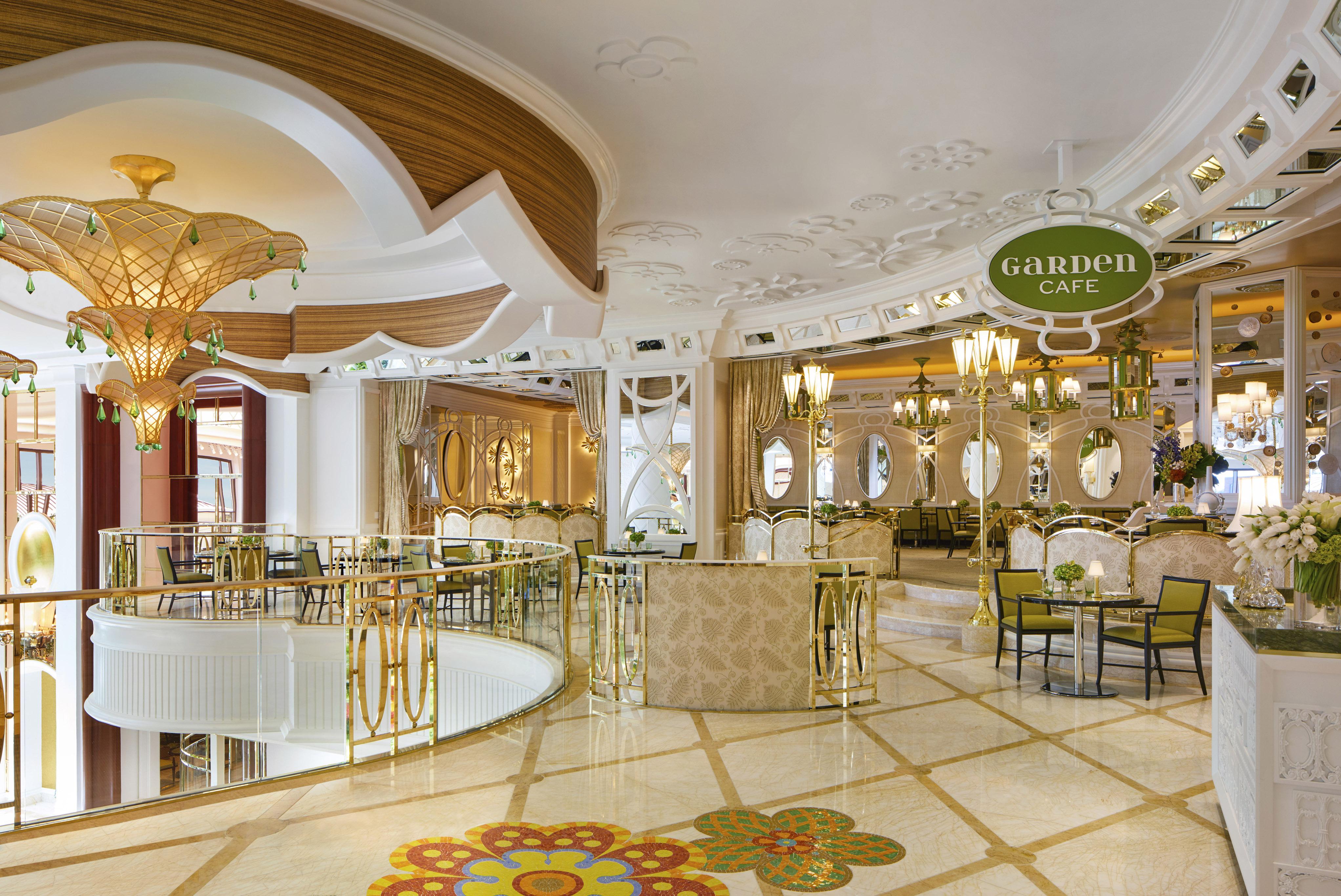Encore Boston Harbor Everett Exteriör bild Garden Cafe